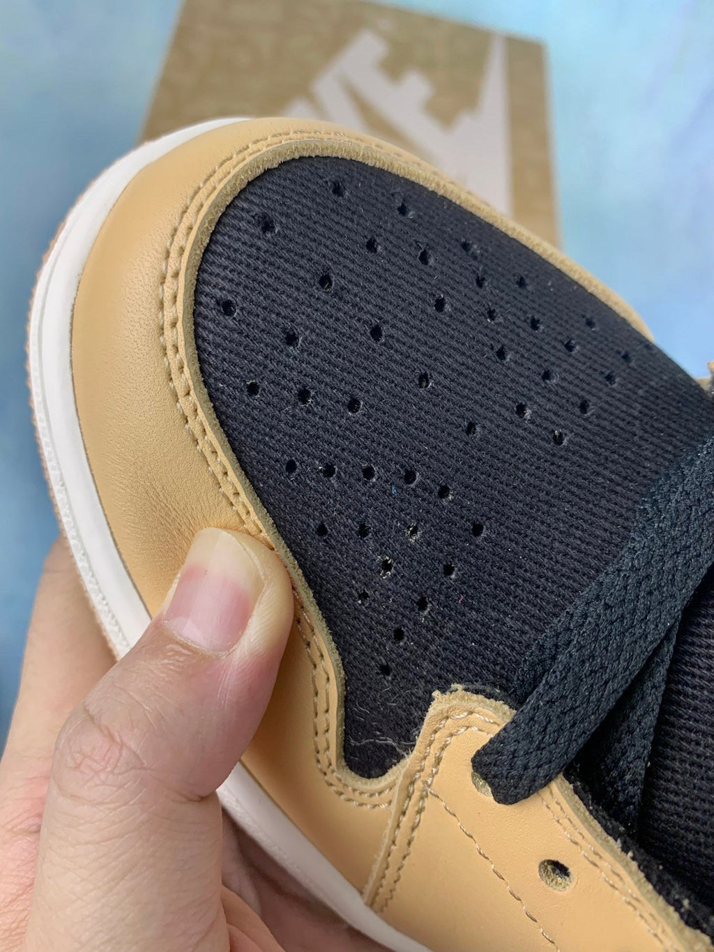 Air Jordan 1 High Milk Tea 575441-202 Unisex Sneakers
