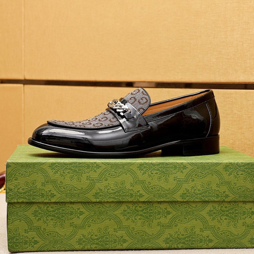 Gucci Men's Black & Beige Patterned Loafers